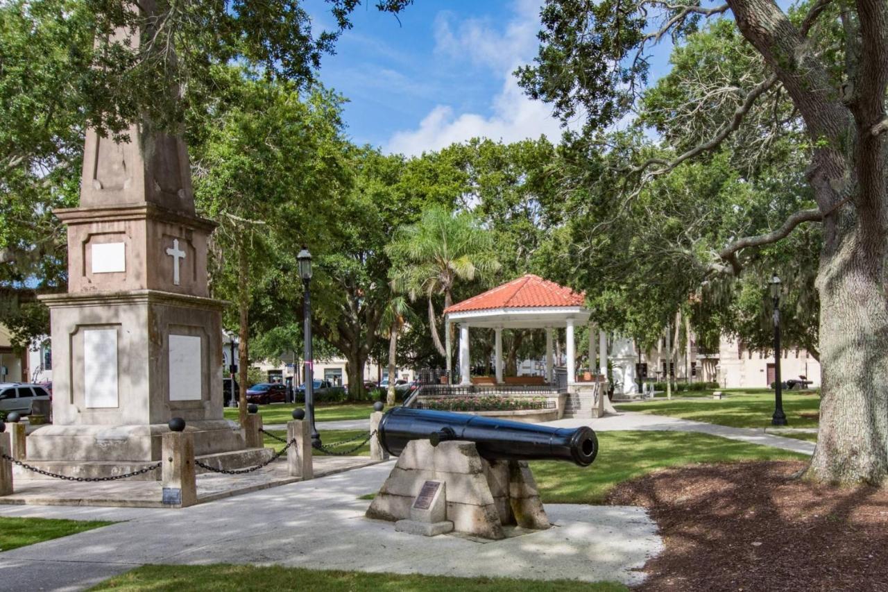 16 Saragossa Street B Villa St. Augustine Exteriör bild